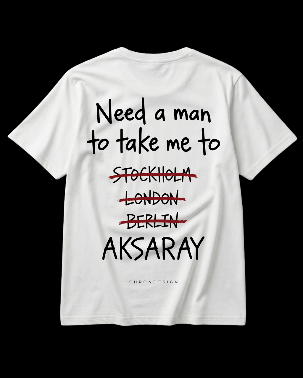 NEED A MAN.. AKSARAY Regular Tee - Beyaz