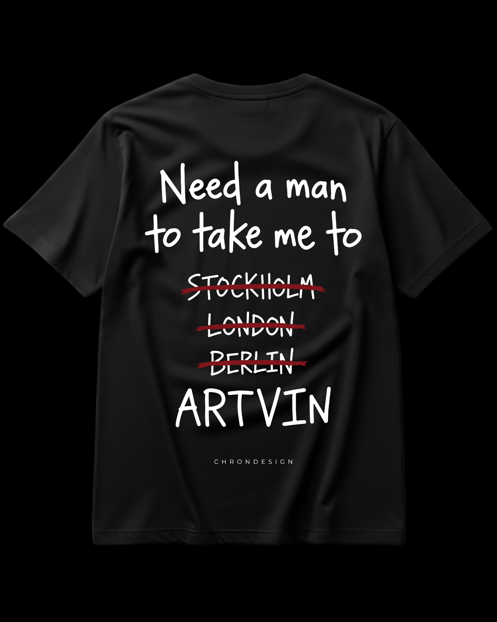 NEED A MAN.. ARTVİN Regular Tee - Siyah