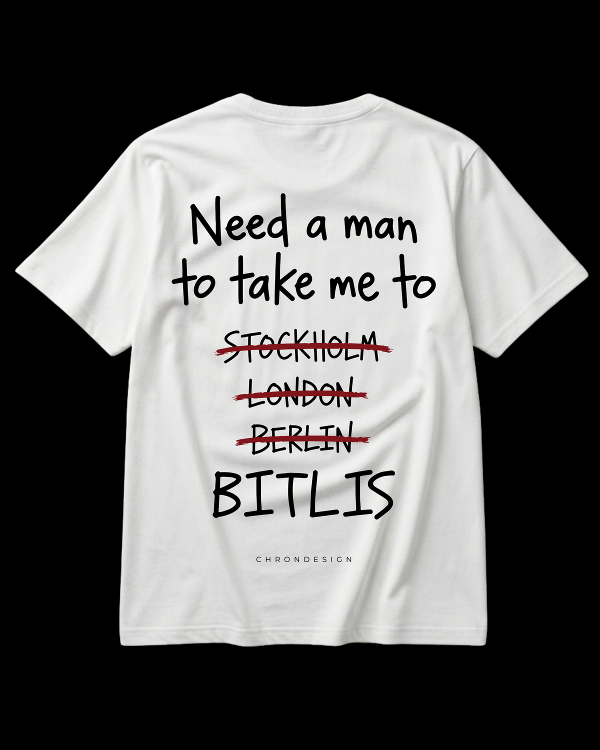 NEED A MAN.. BİTLİS Regular Tee - Beyaz