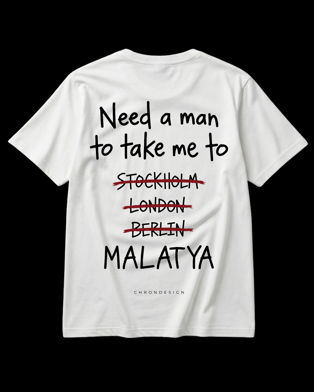 NEED A MAN.. MALATYA Regular Tee - Beyaz