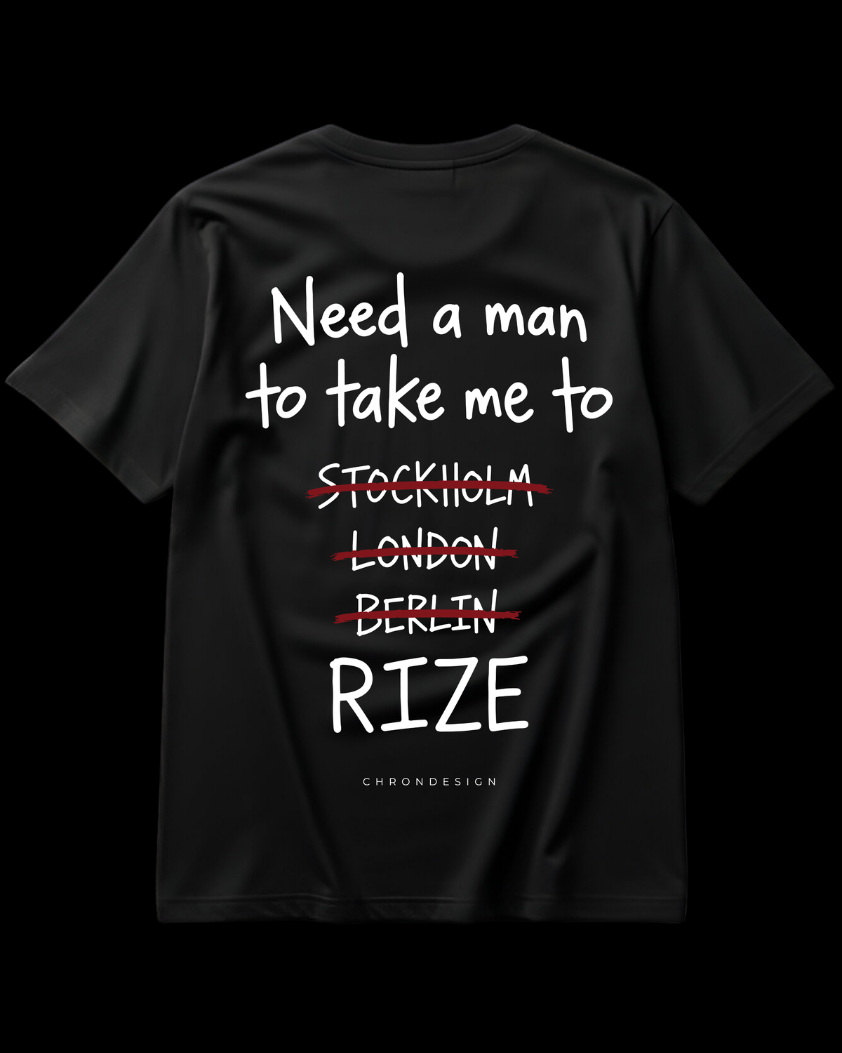 NEED A MAN.. RİZE Regular Tee - Siyah