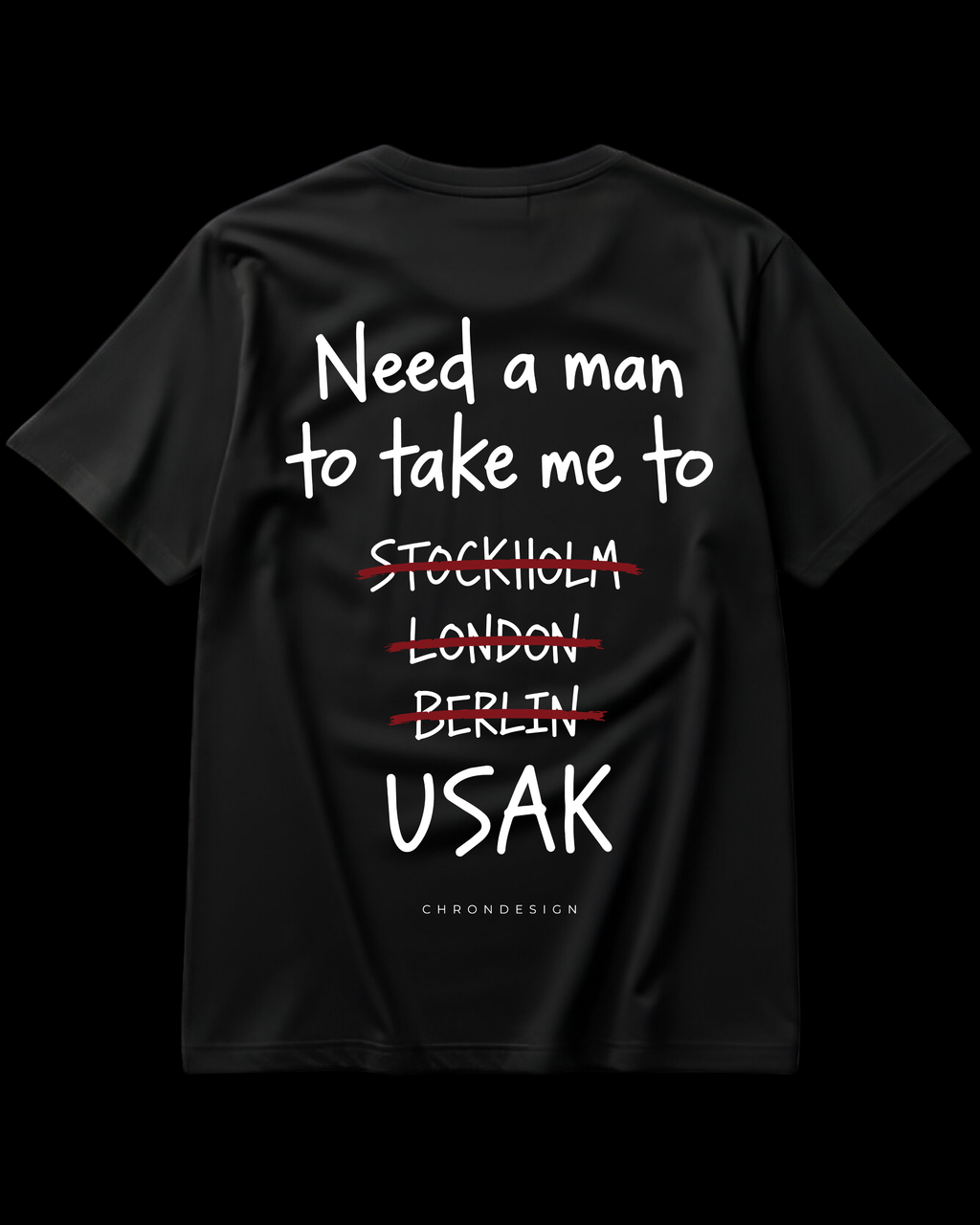 NEED A MAN.. UŞAK Regular Tee - Siyah